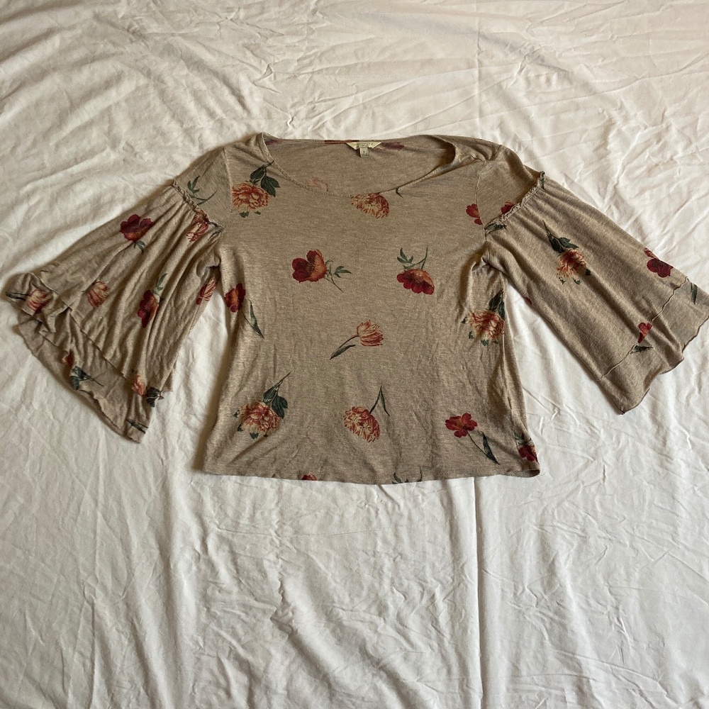 Lucky Brand Floral Bell Flutter Sleeve Top Small